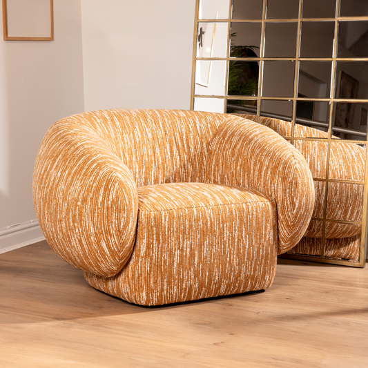 Carlton Chair in Boucle-Gold