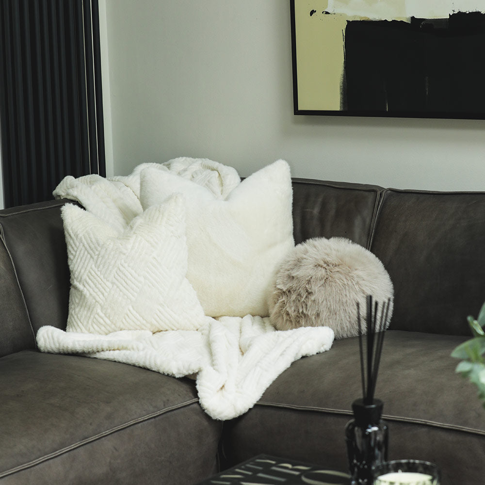 Cut Faux Fur Throw in Ecru