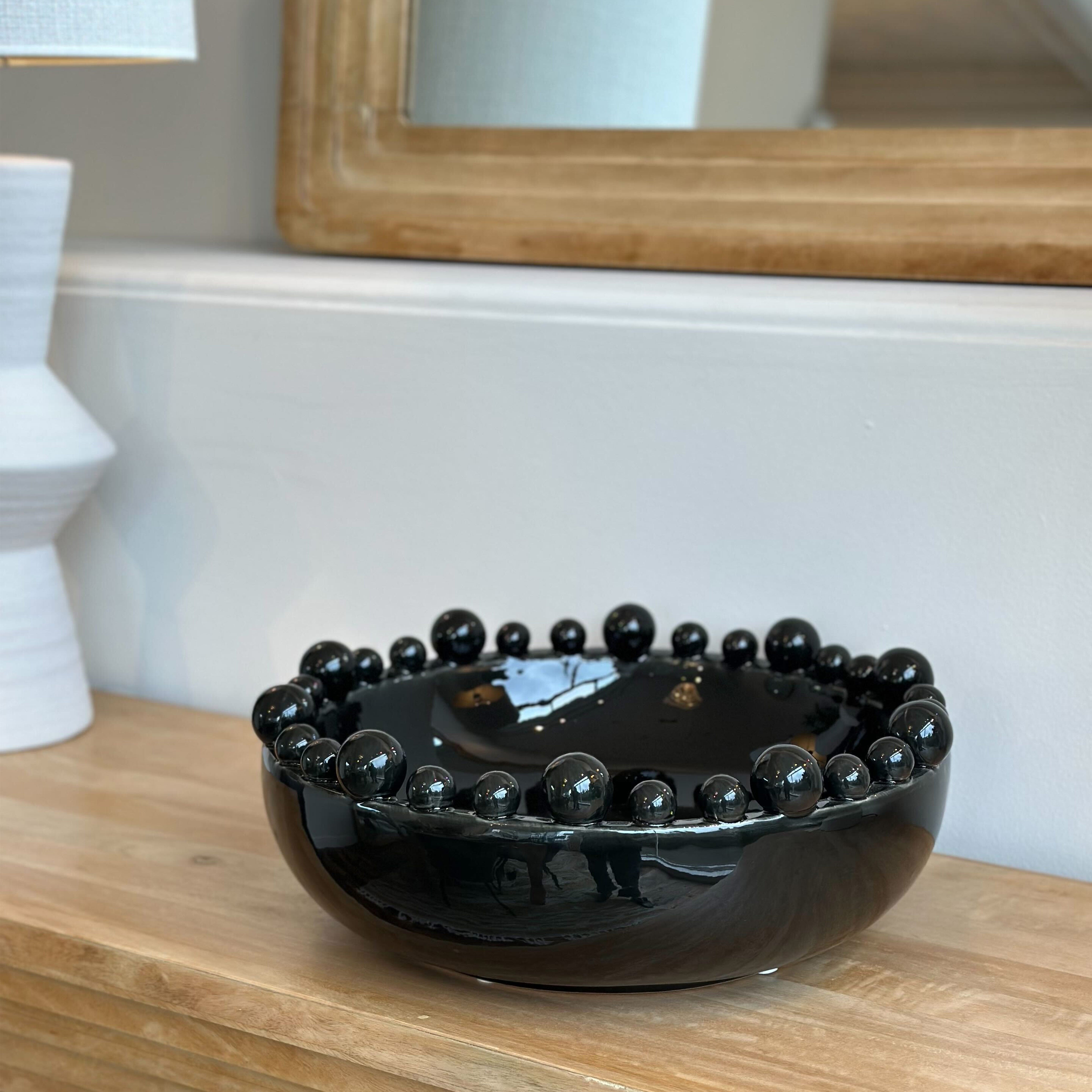 Ceramic Bobble Edged Bowl in Black