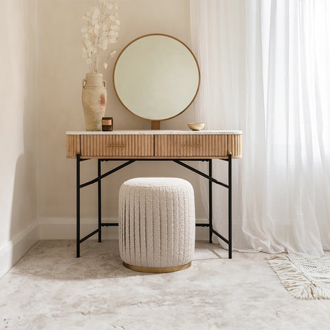 Java Dressing Table