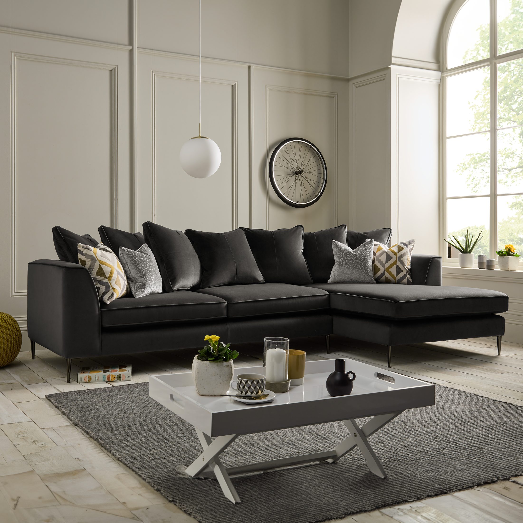 Purley Chaise Sofa in Plush-Slate
