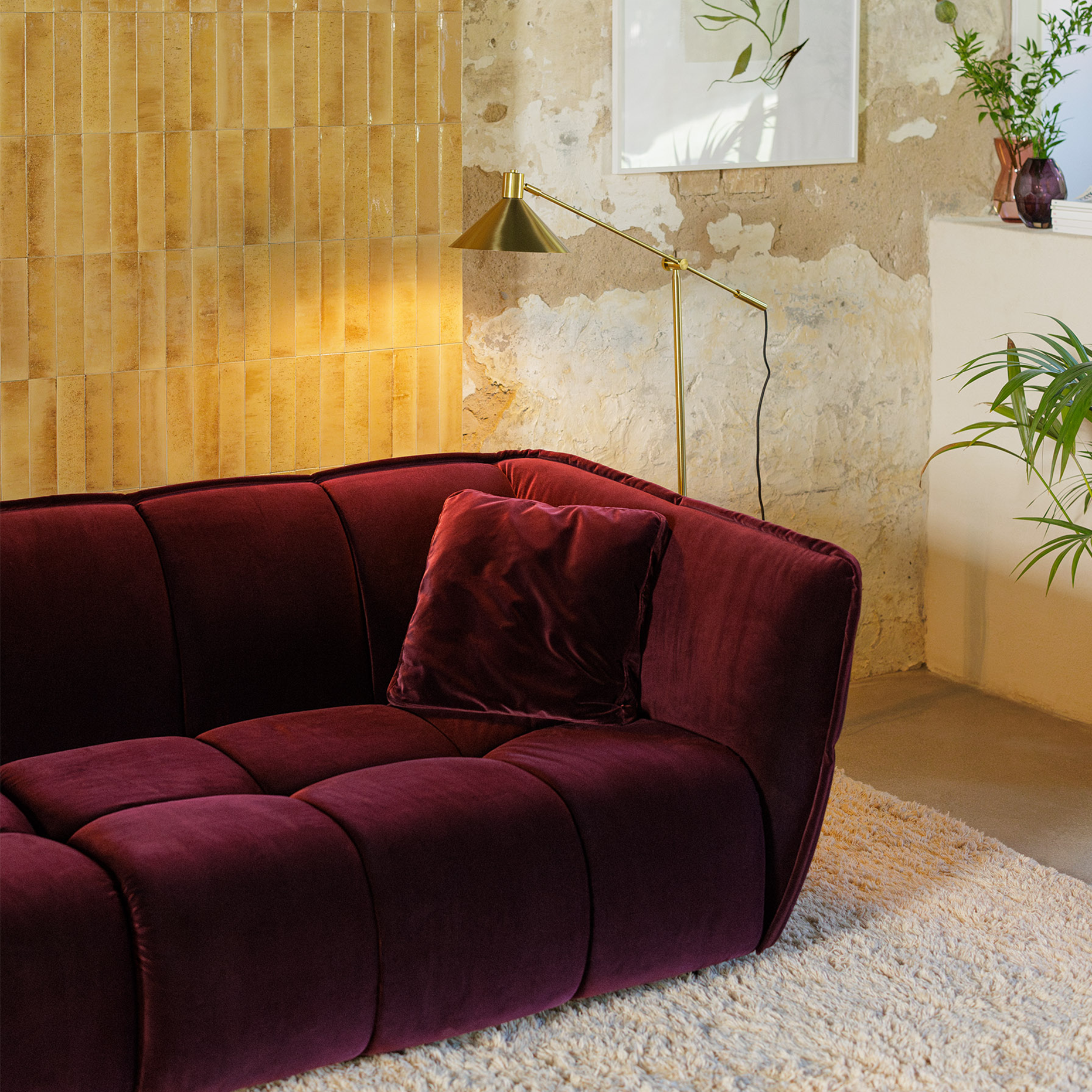 Sits Clyde 4 Seater Sofa in Wine-Red