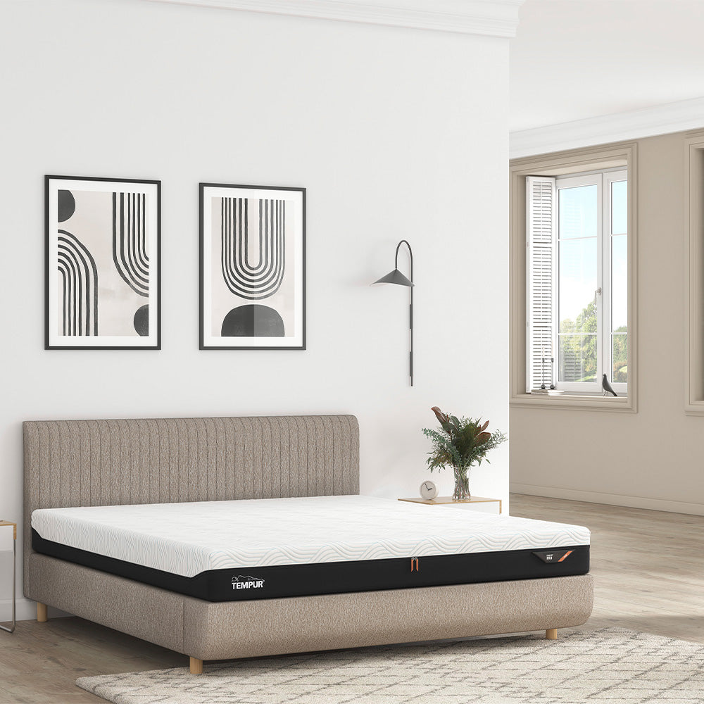 TEMPUR® Arc Static Bed with Vertical Headboard