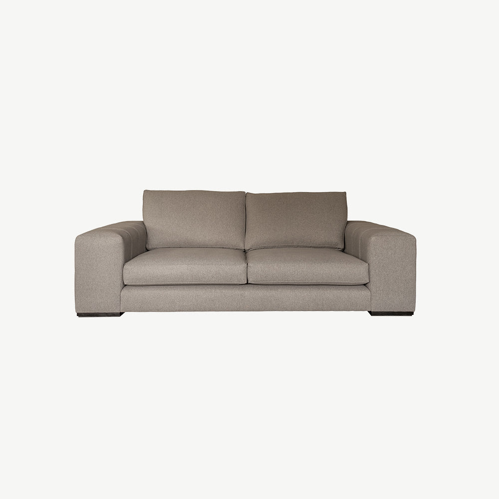 Jubilee Sofa 1 in Platinum